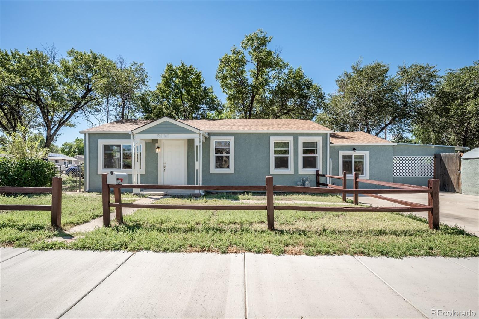 2102 W 29th Street