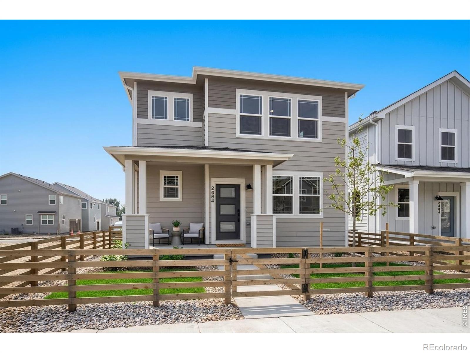 2454 Heyworth Lane