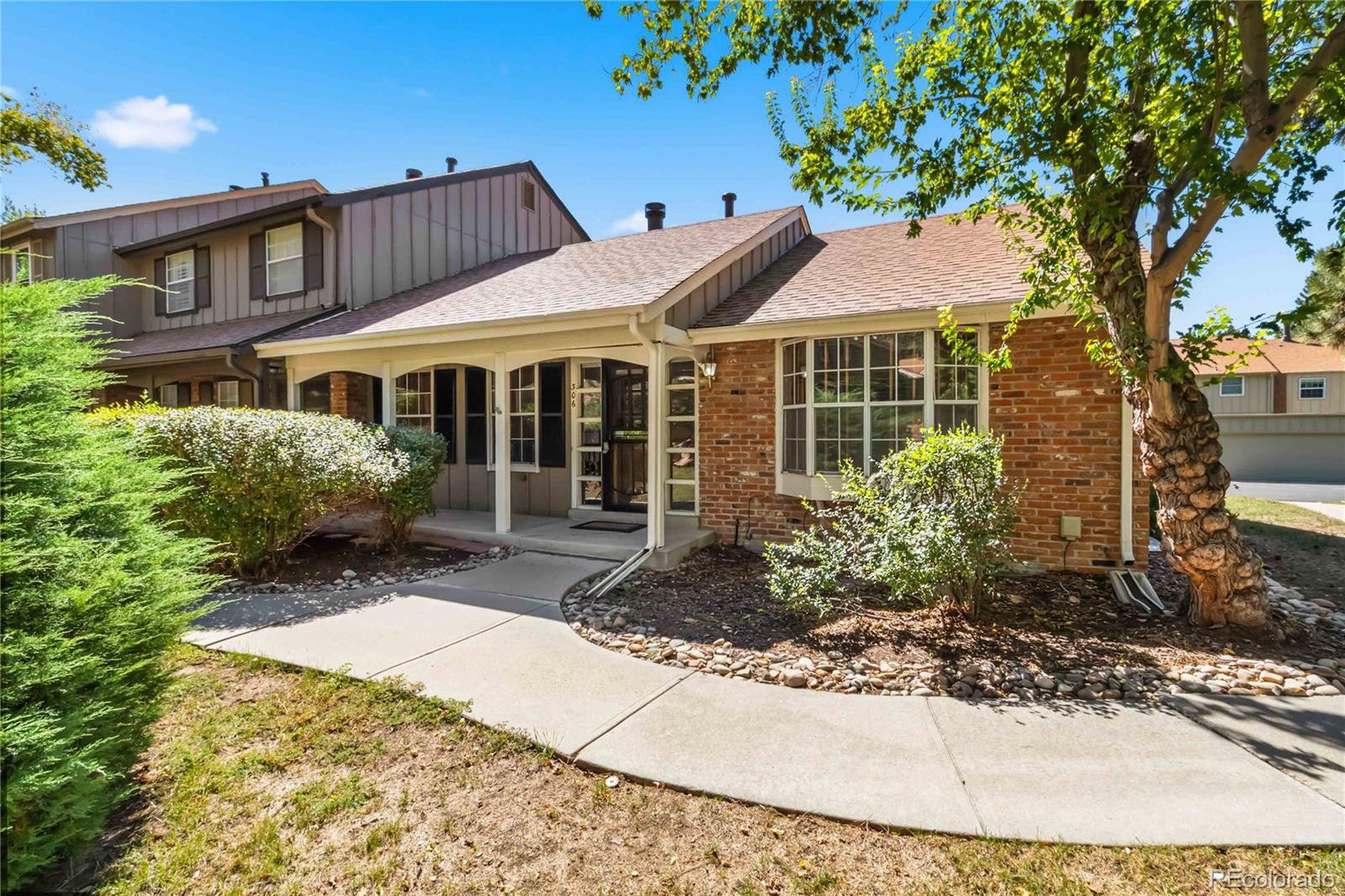 7101 W Yale Avenue Unit 306