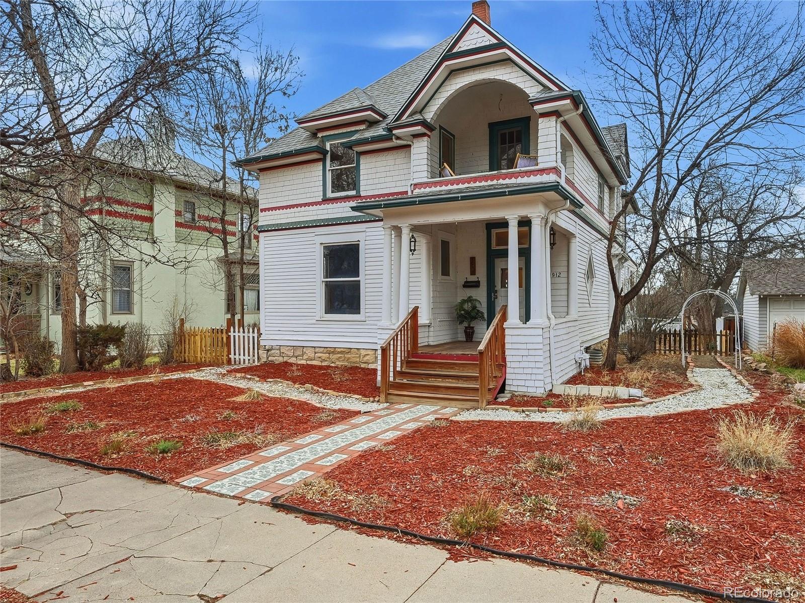 1912 N Greenwood Street