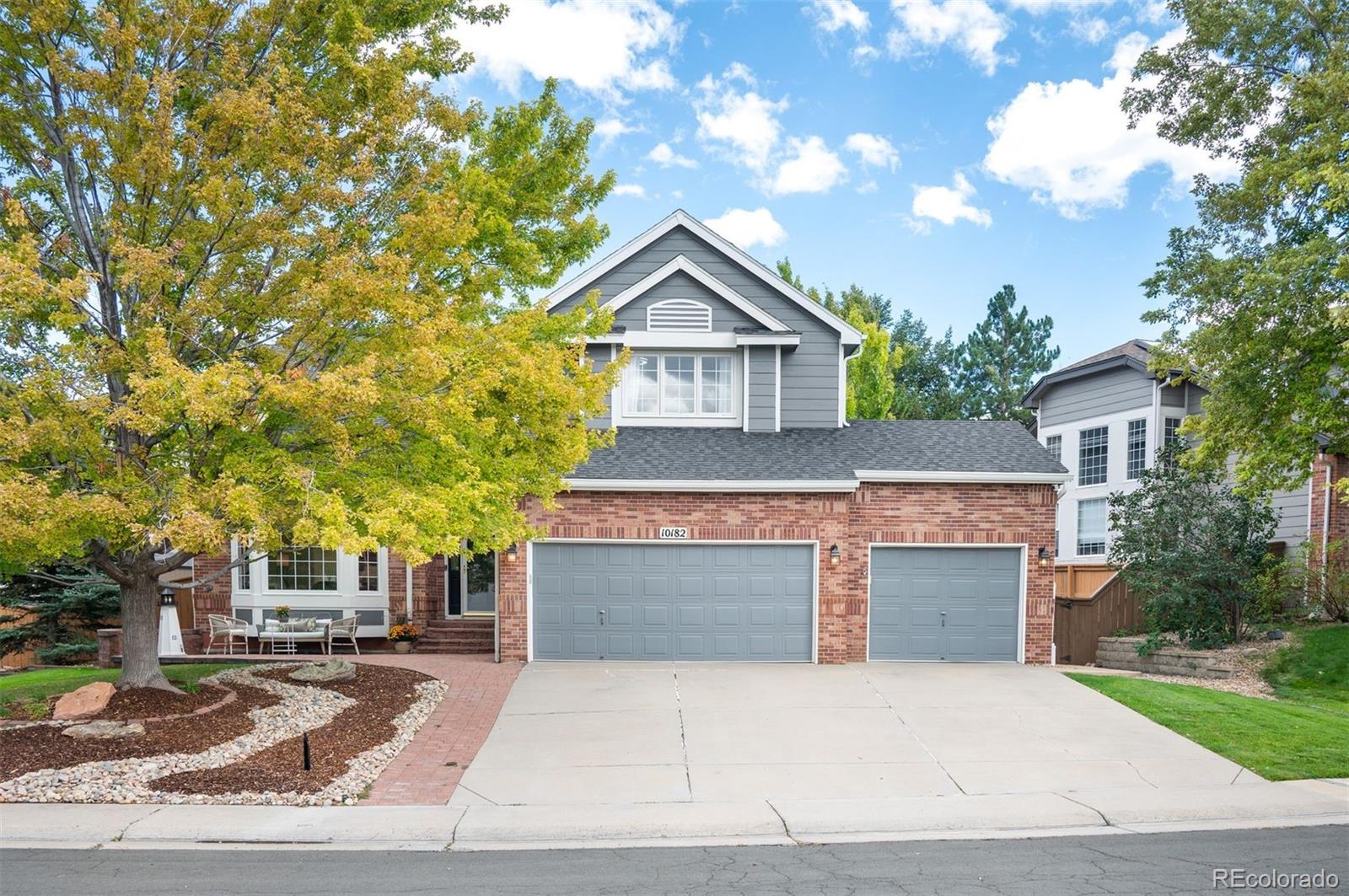 10182 Knoll Circle