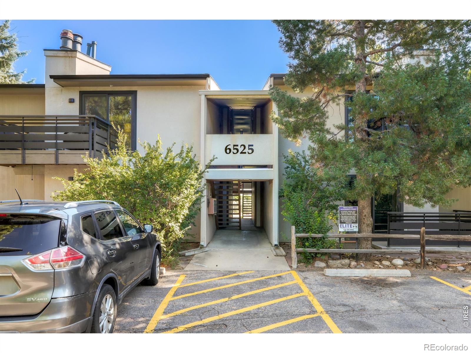 6525 Kalua Road Unit 204C