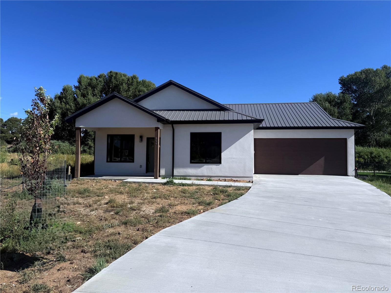 866 Hoover Circle