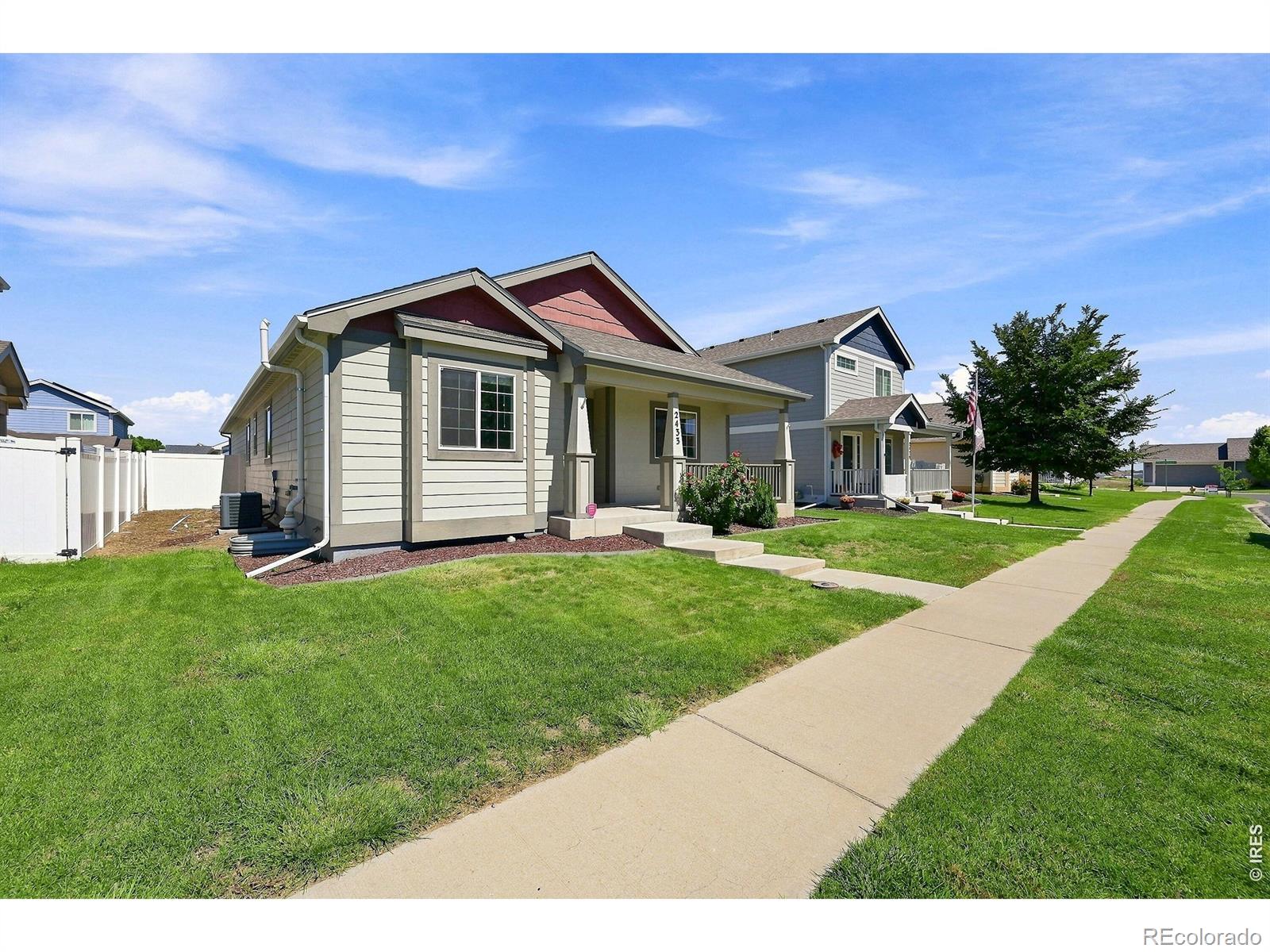2433 Shooting Star Way