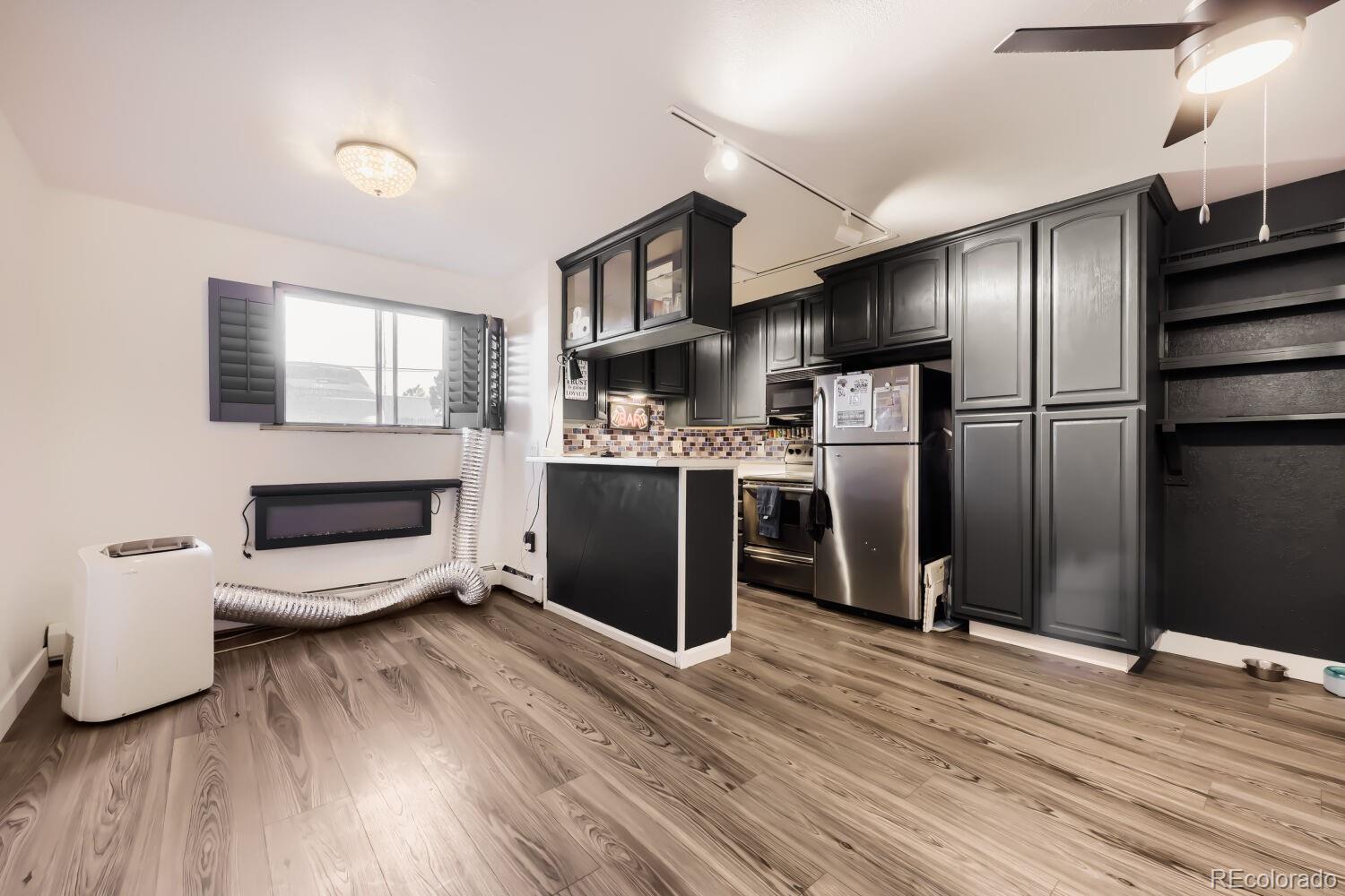 9380 W 49th Avenue Unit 102