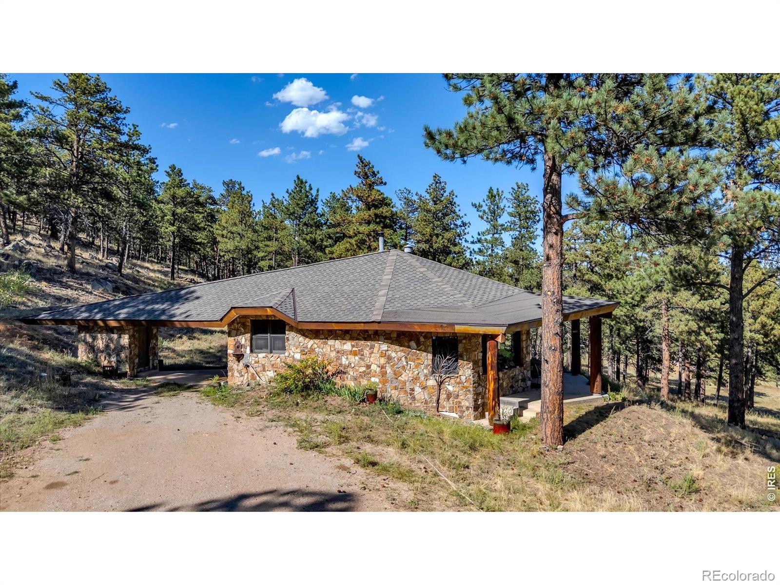 3723 Blue Mountain Trail