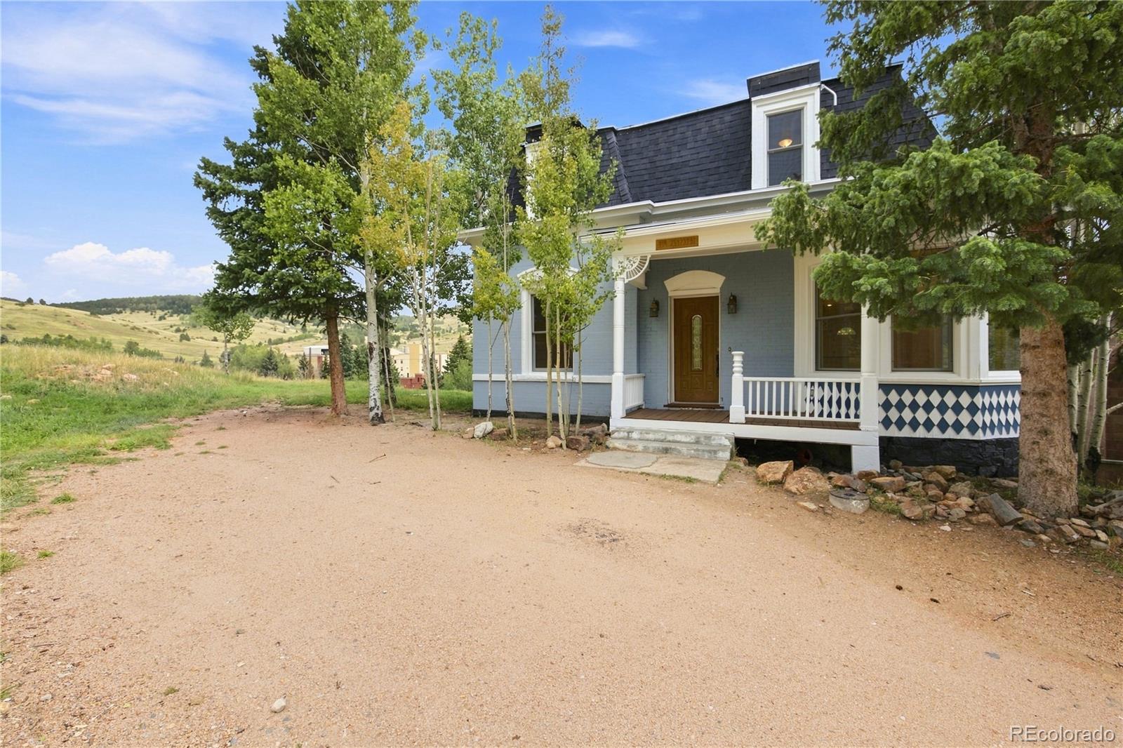 106 Porphyry Street