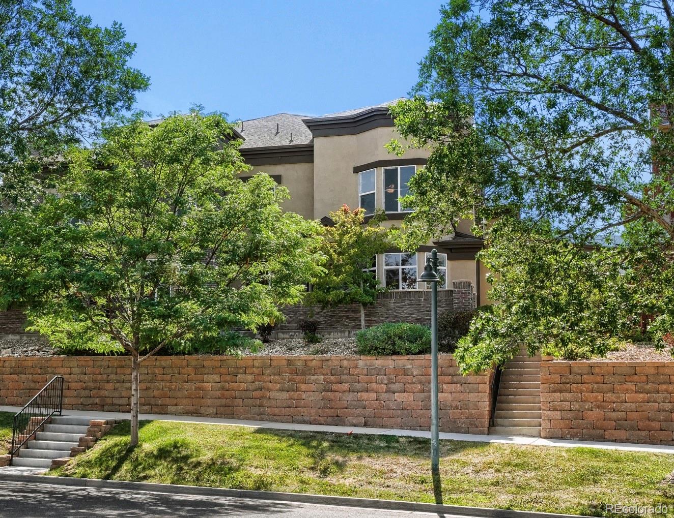 609 W Burgundy Street Unit B