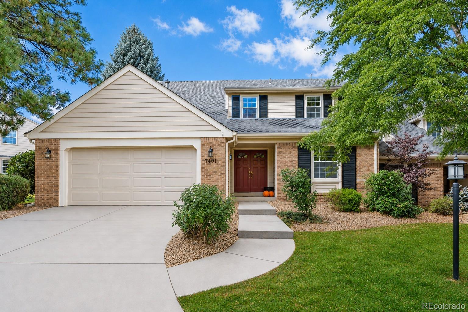 7101 S Poplar Court