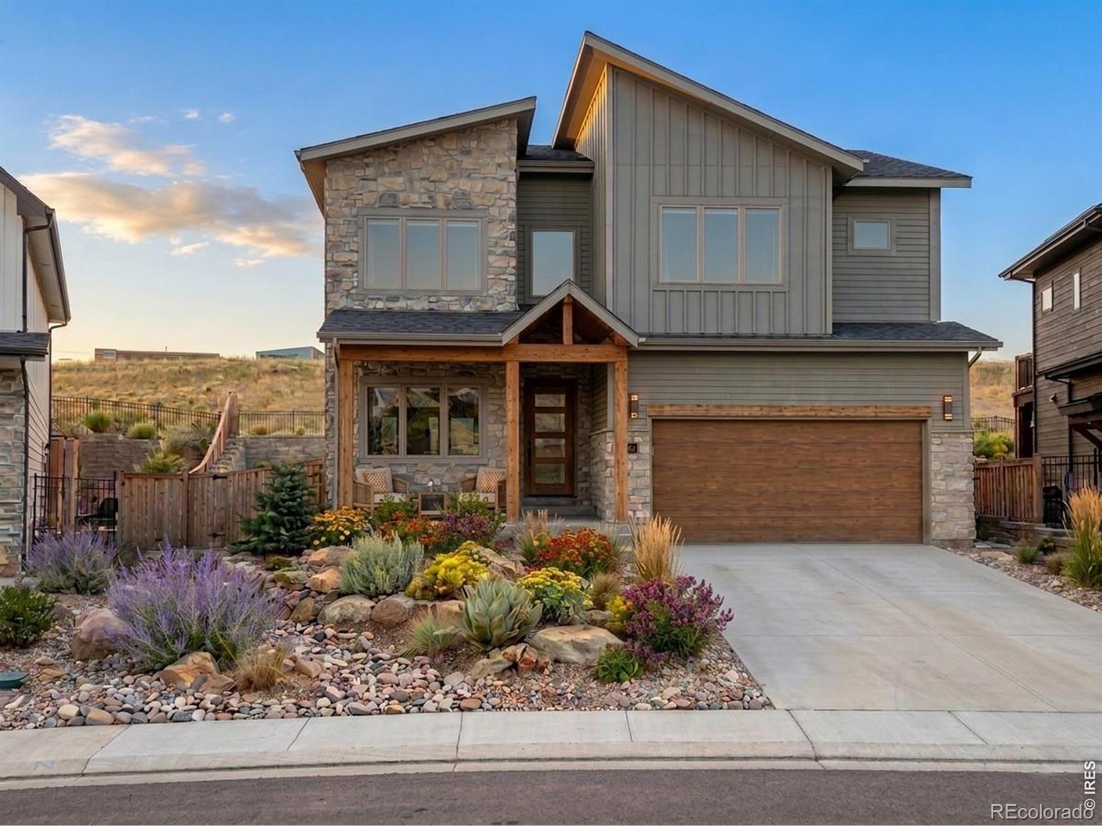 1039 Turnberry Circle