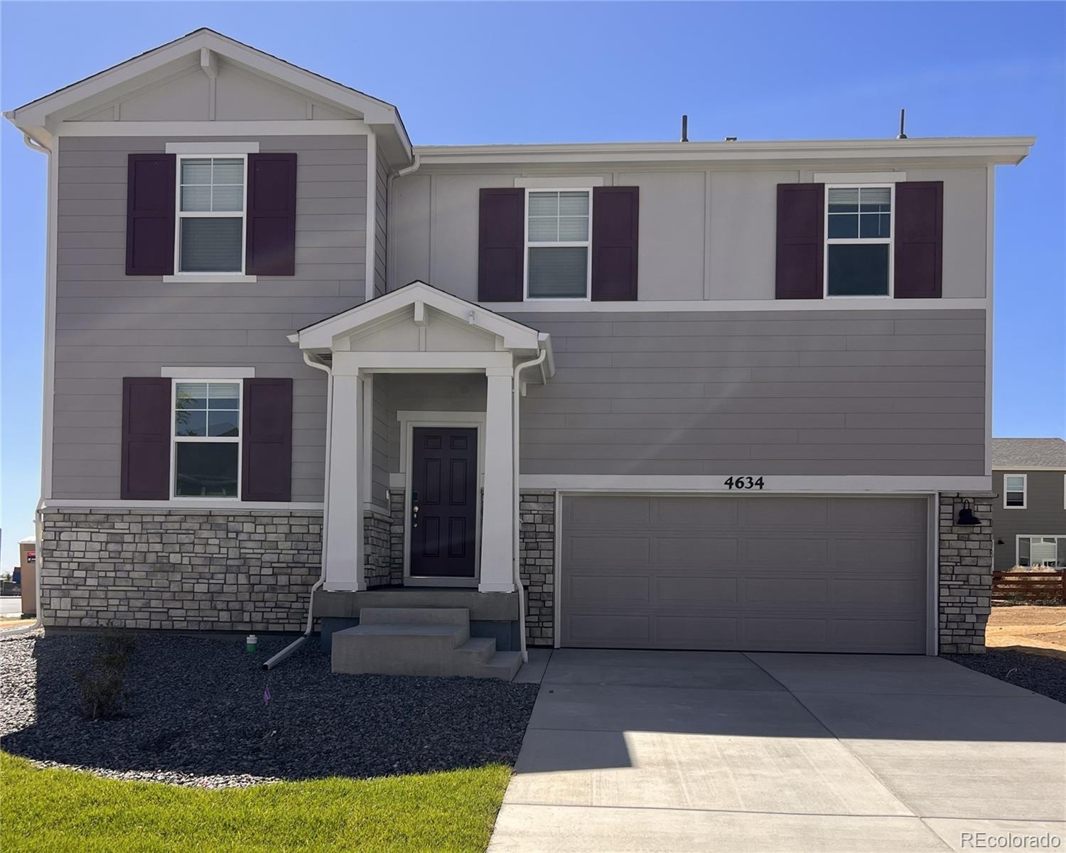 4634 Sugarcane Street