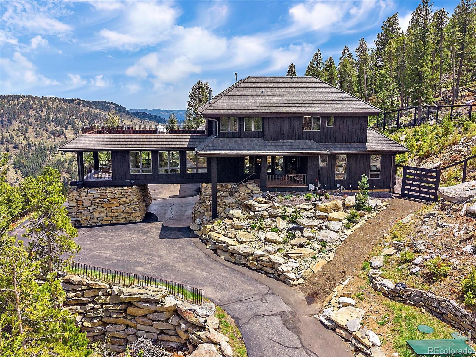 221 Halter Way