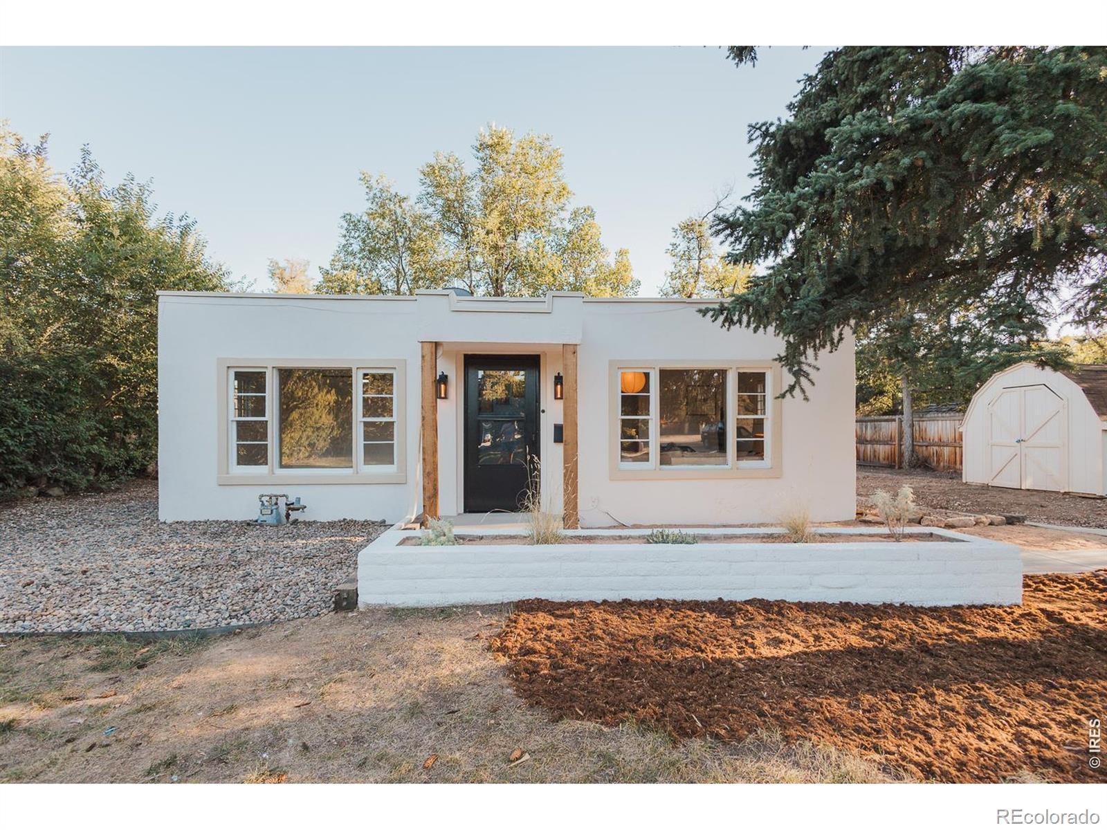 321 E Prospect Road