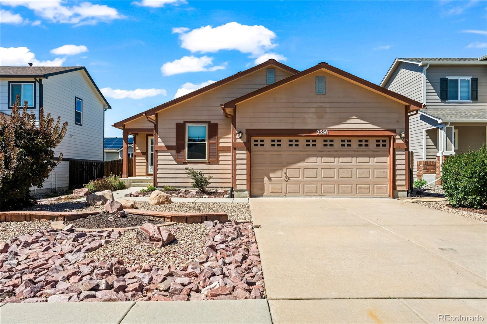 2338 Jeanette Way