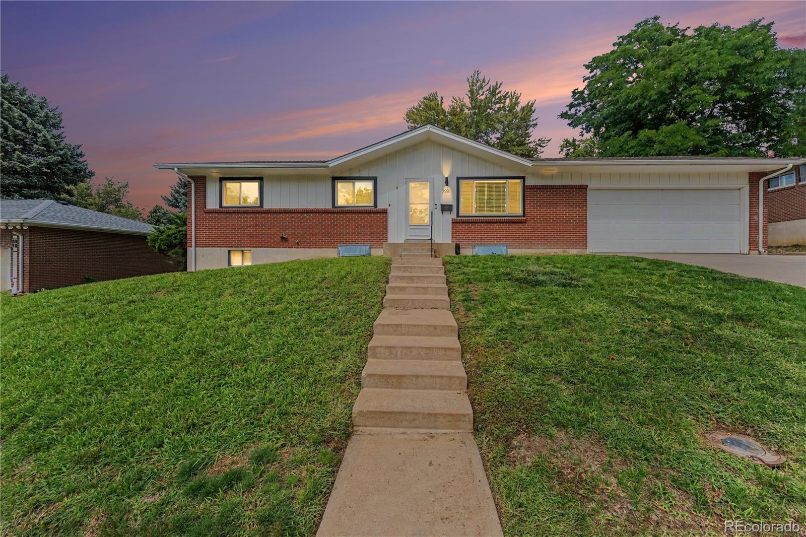 7991 E Kenyon Drive