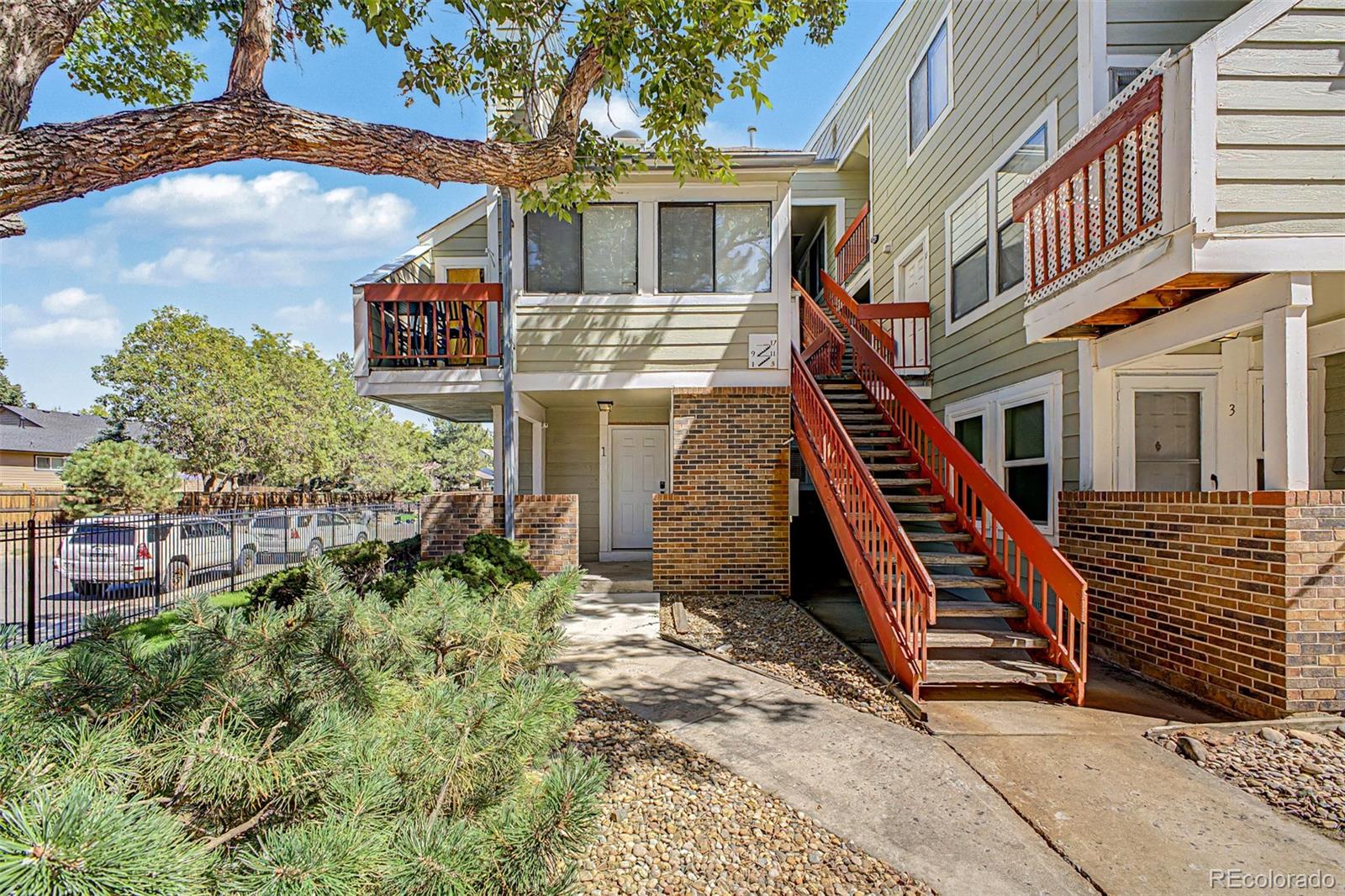 909 S Dawson Way Unit 1