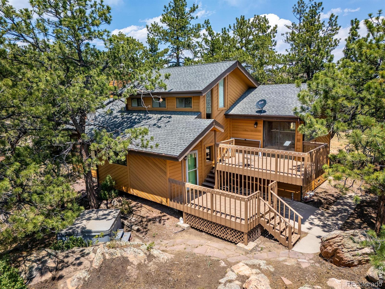 1425 Montcalm Drive
