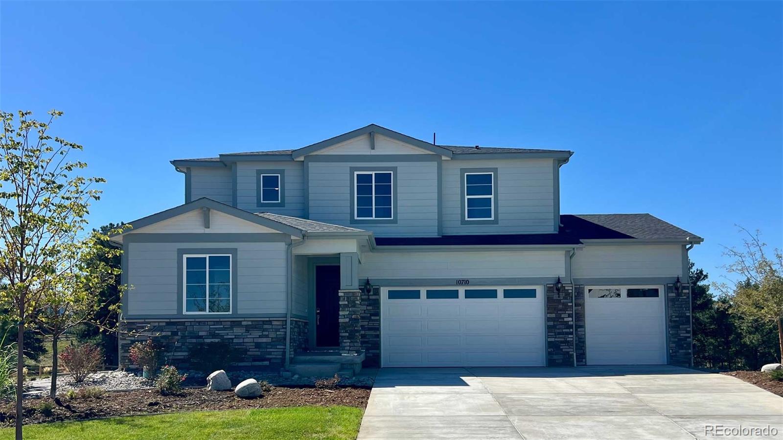 10710 Hanging Lake Place