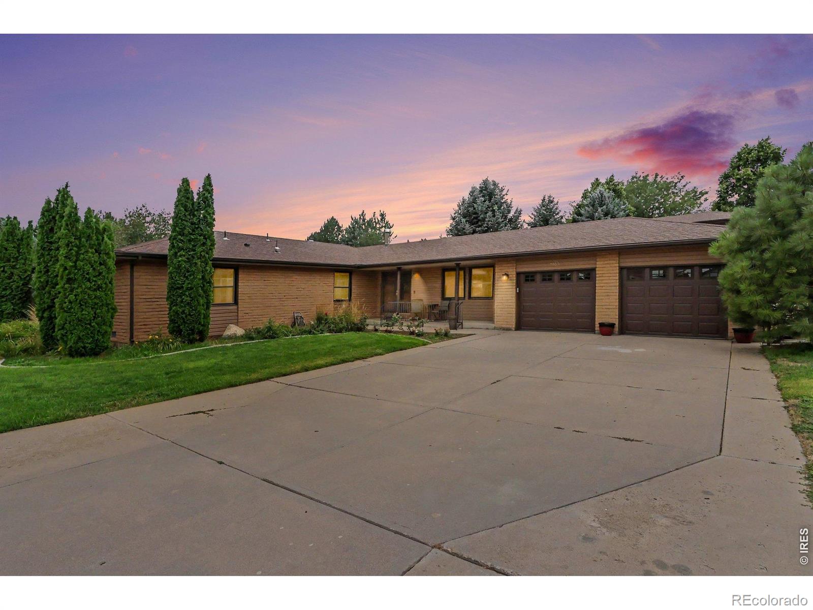 3105 Grand View Drive
