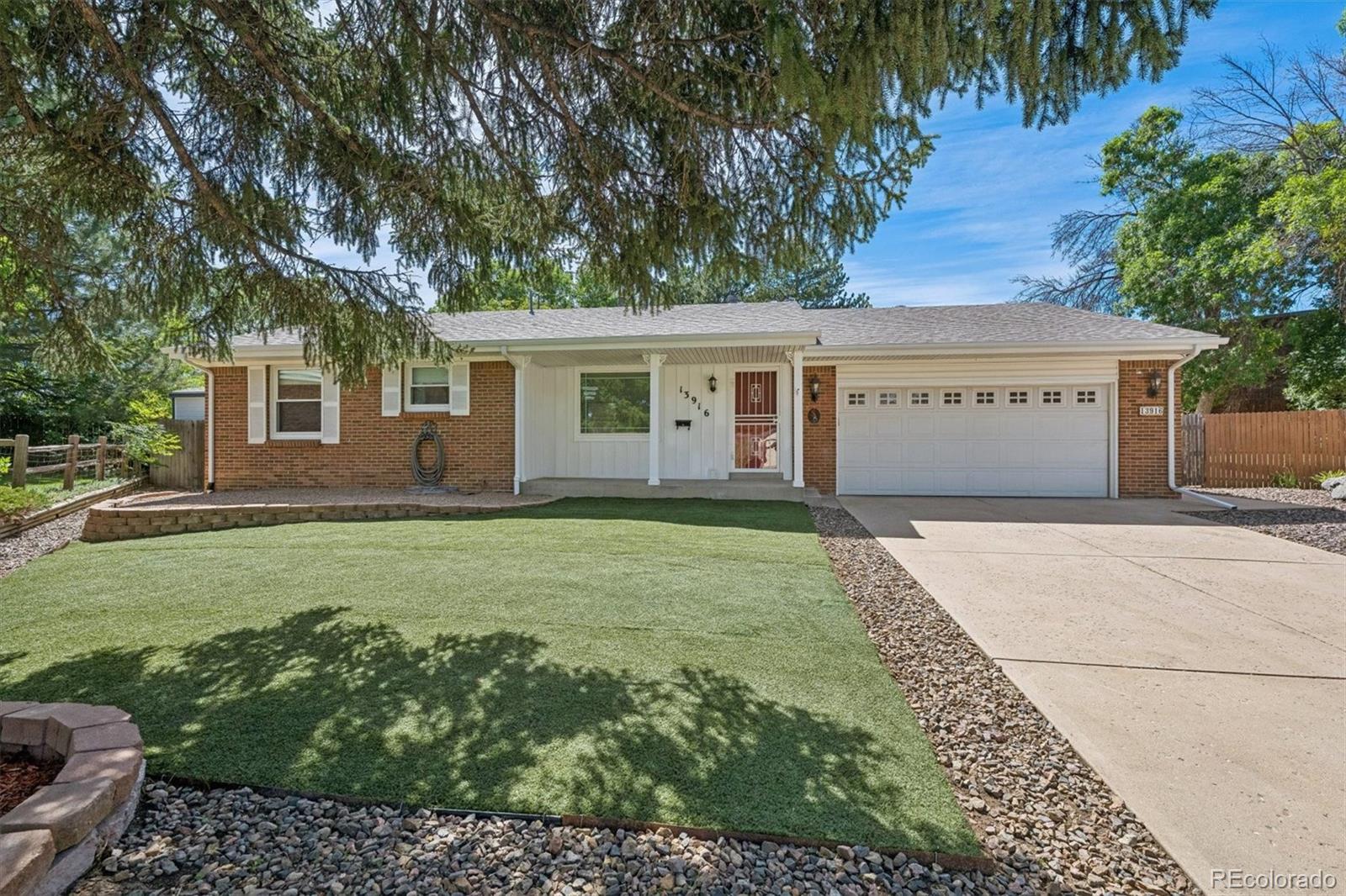 13916 E Alabama Place