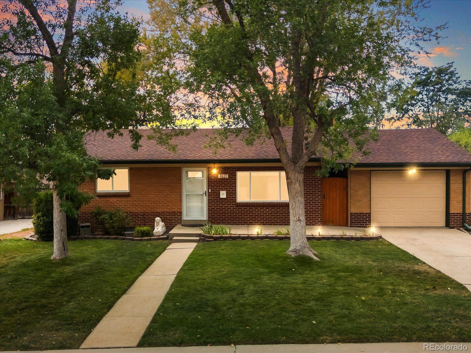 8621 Crescent Drive