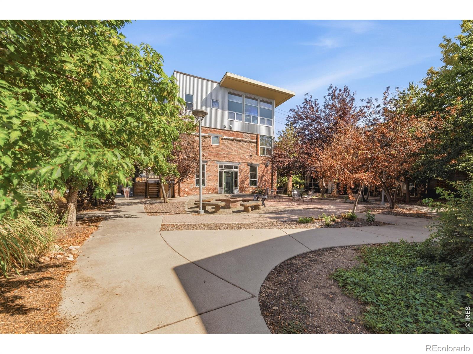 3033 Blake Street Unit 112
