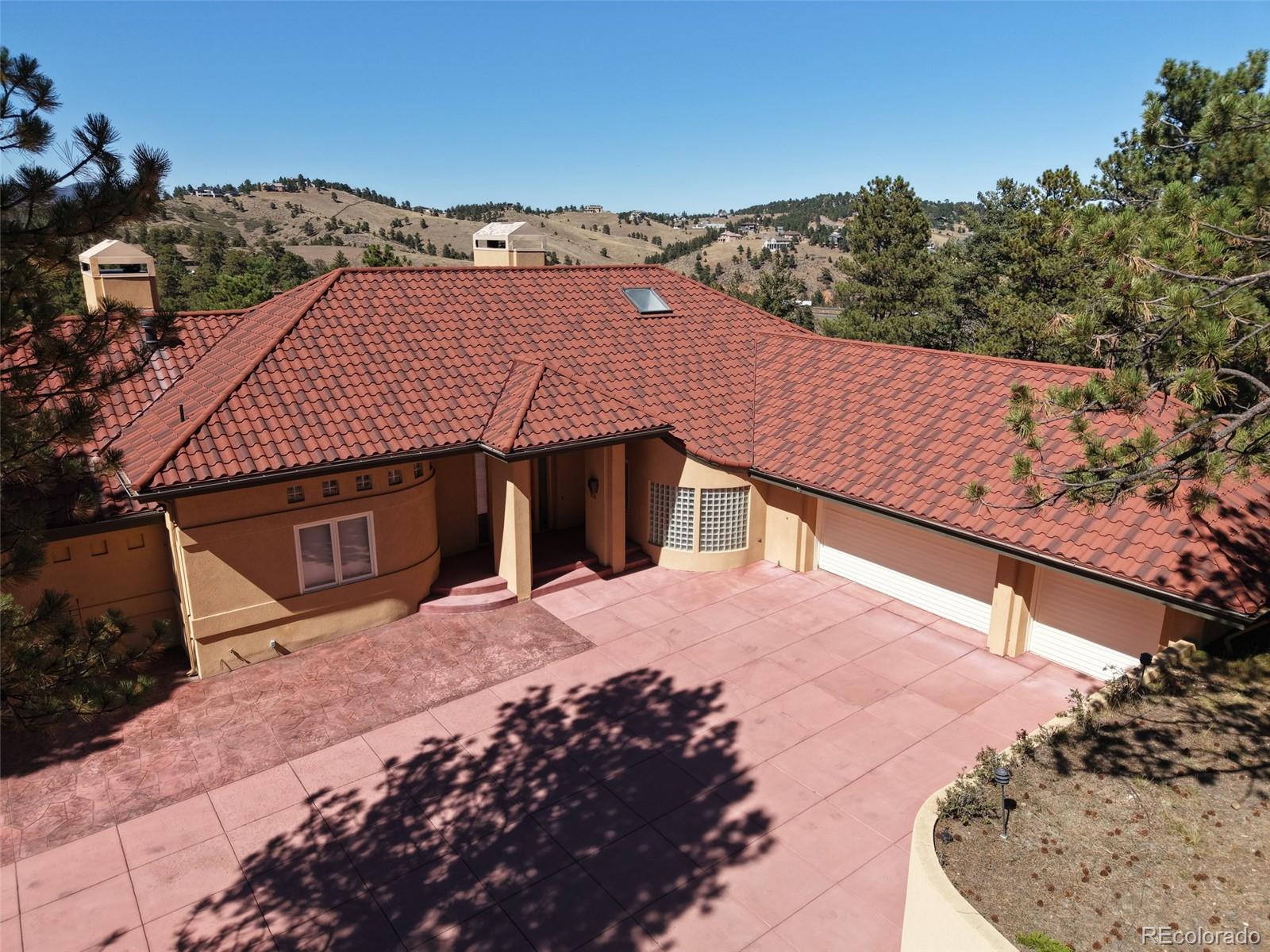935 Castle Ridge Road