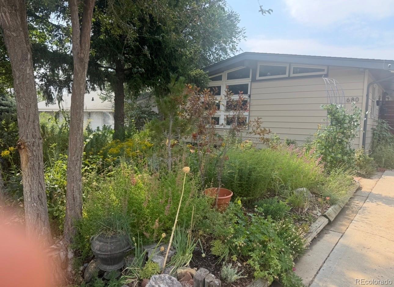 680 Bronco Road
