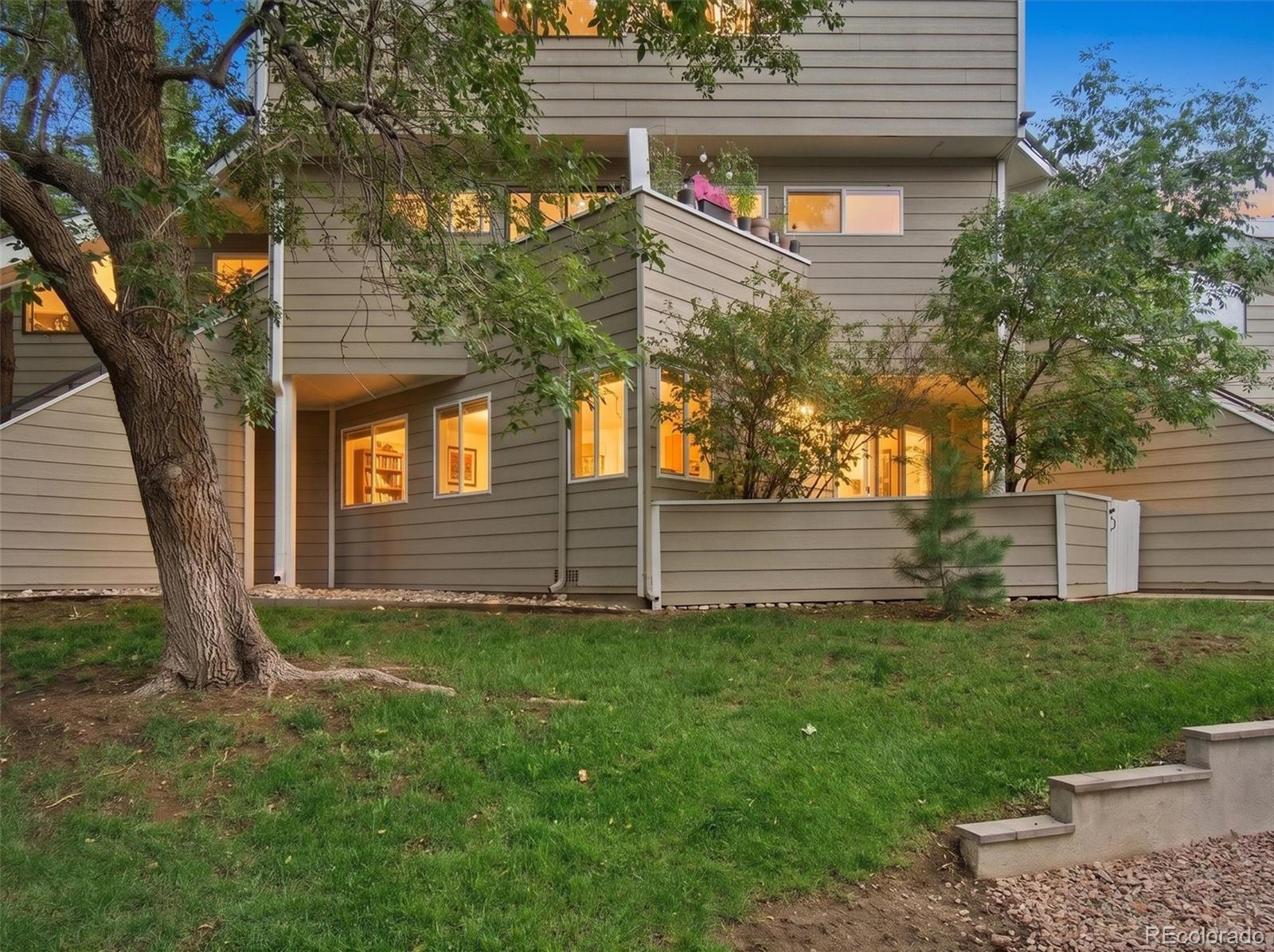 12484 W Nevada Place Unit 105