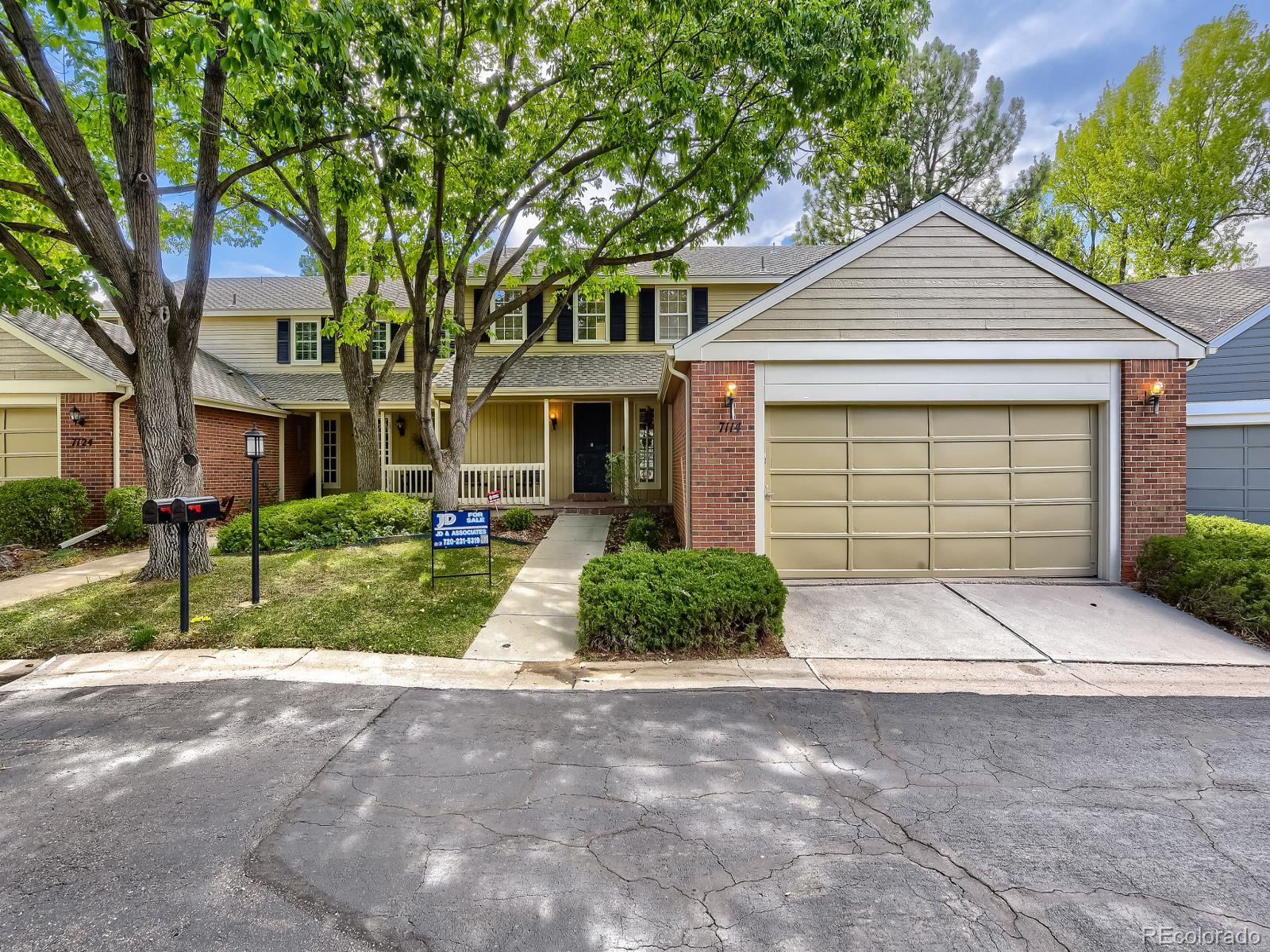 7114 S Poplar Way