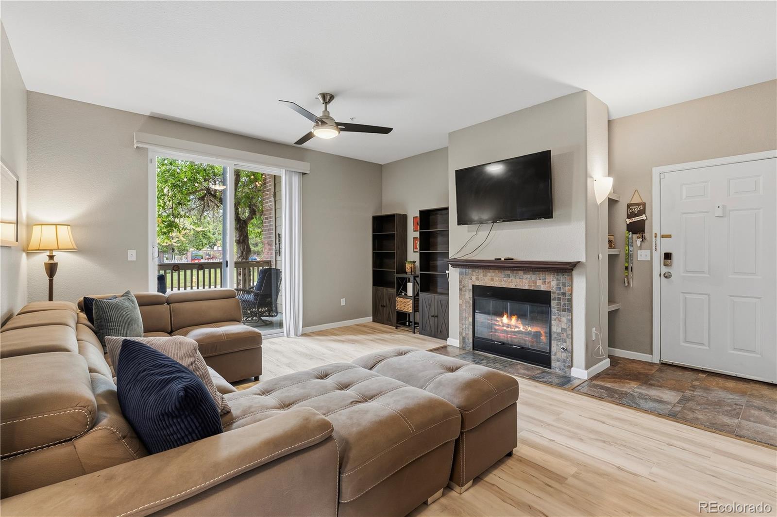 1691 W Canal Circle Unit 1117