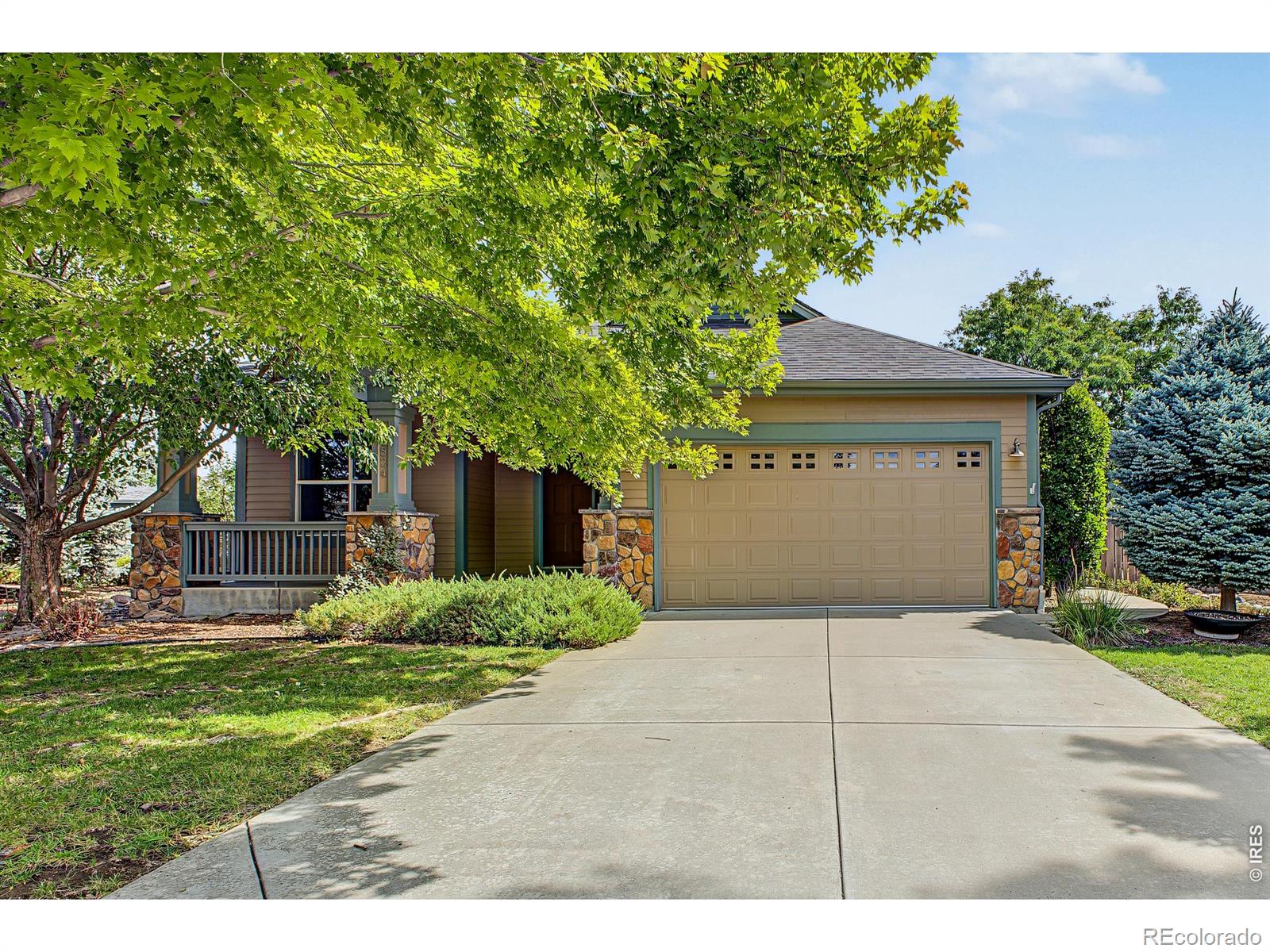 1524 Henry Court