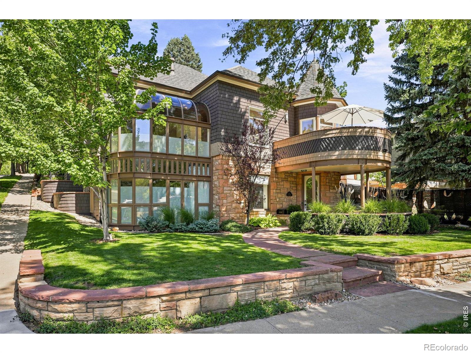 403 Mountain View Road