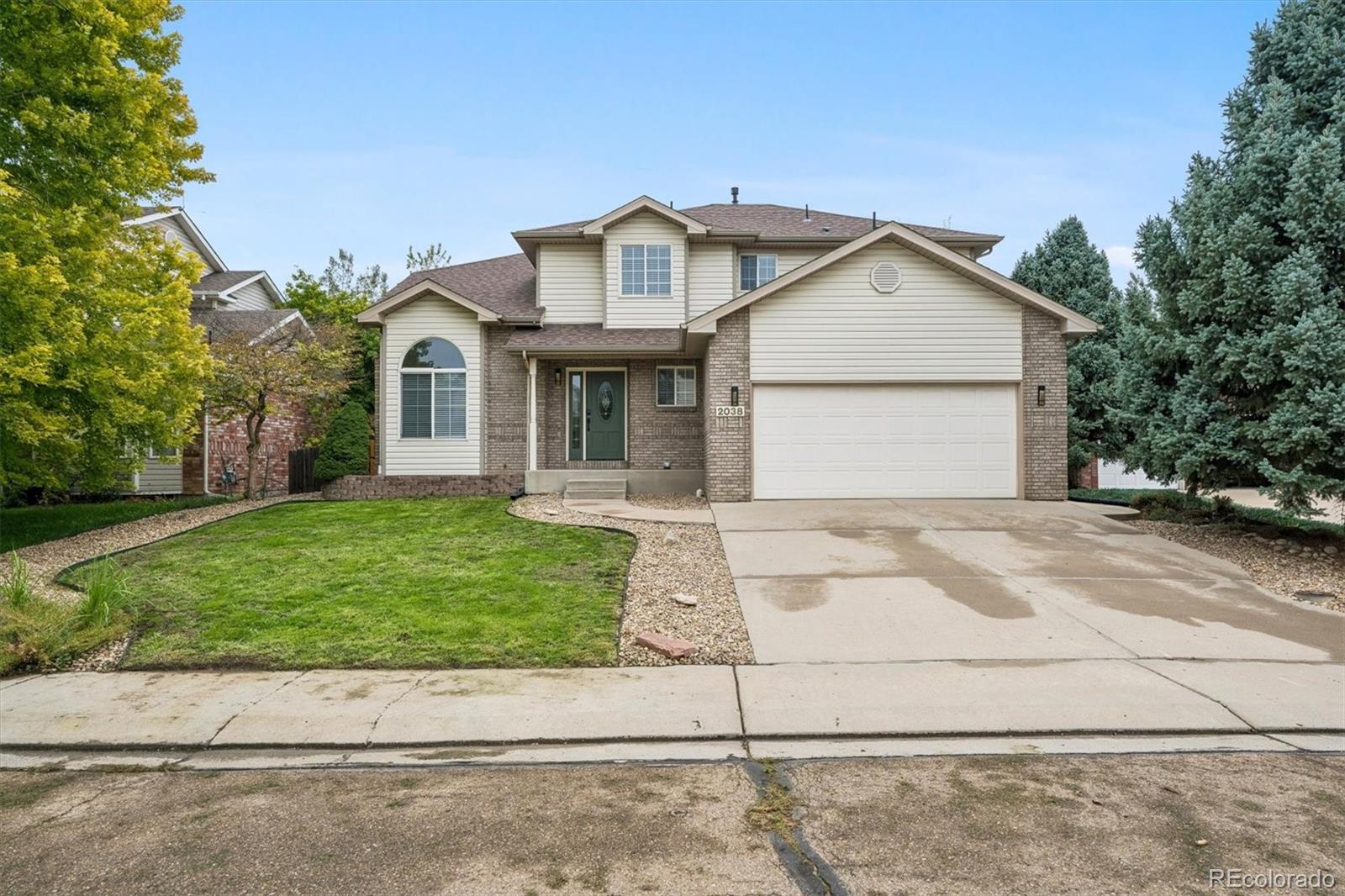 2038 Falcon Drive