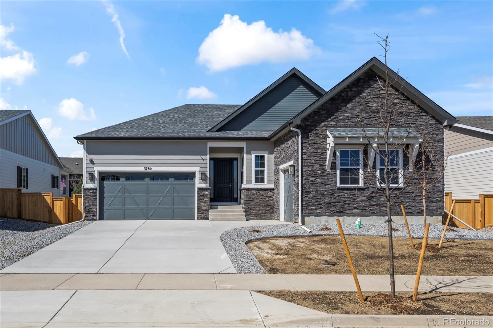 3789 Emerald Shore Circle