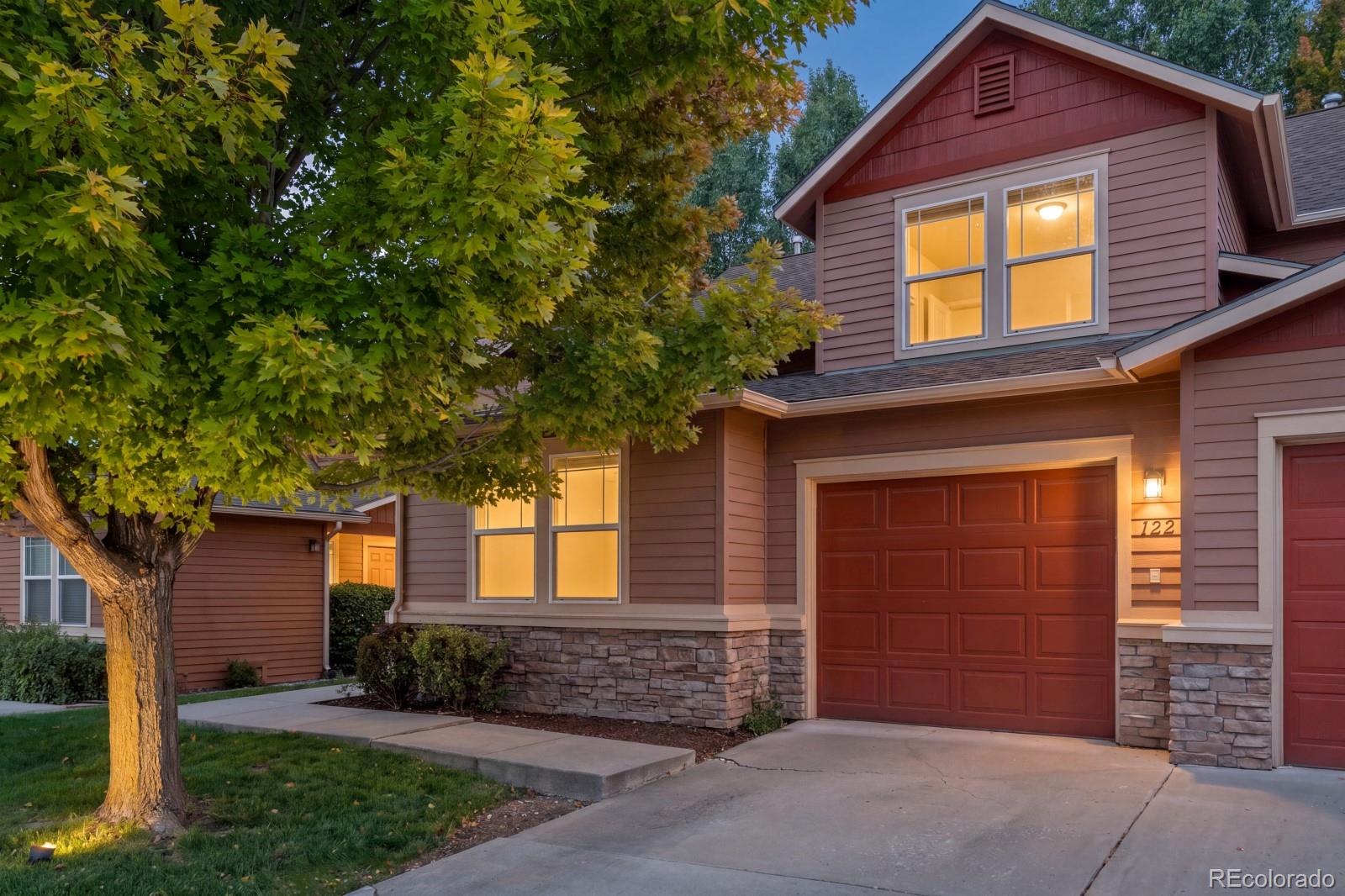 122 W Cathedral Court