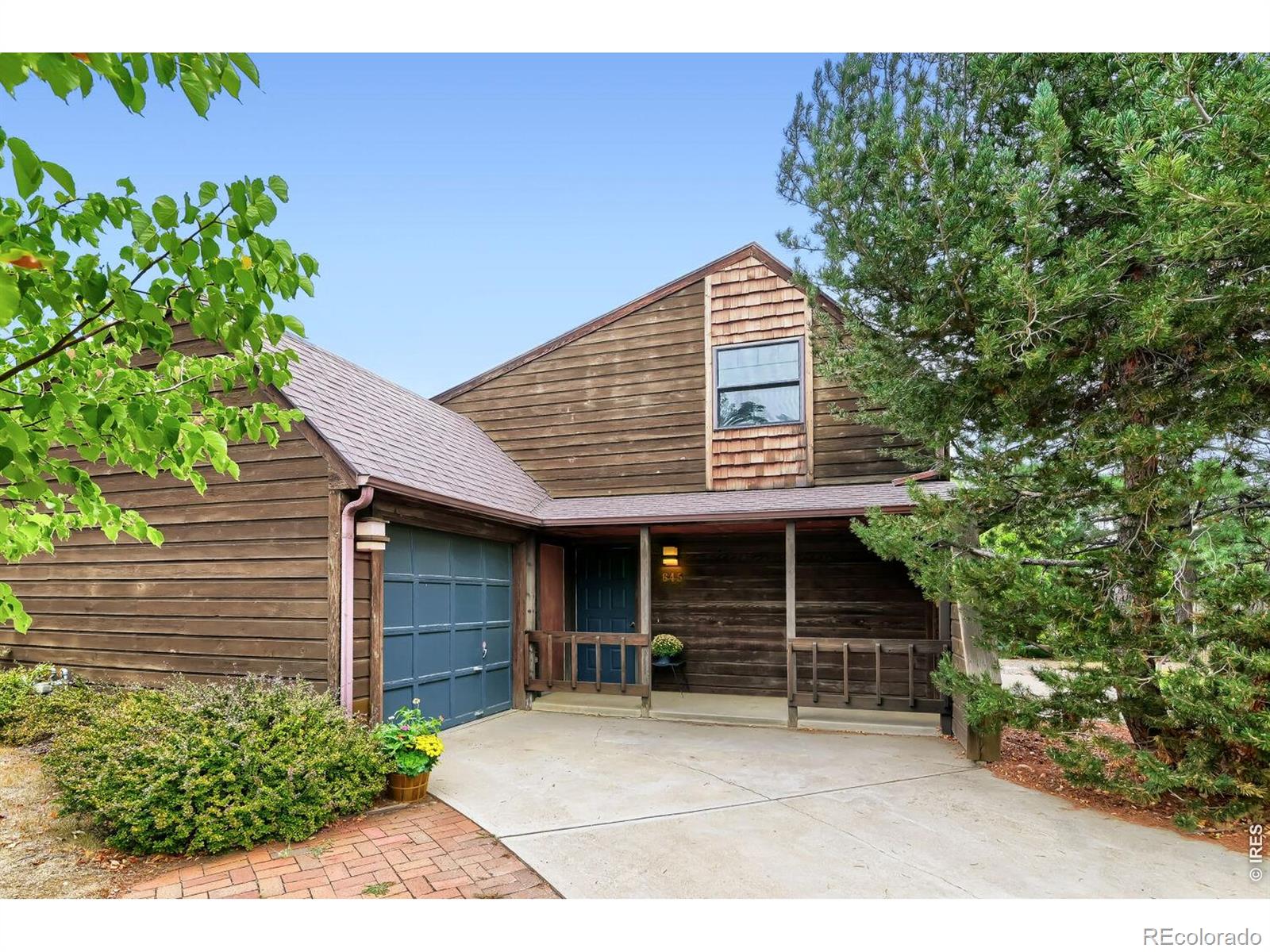 645 Mead Court