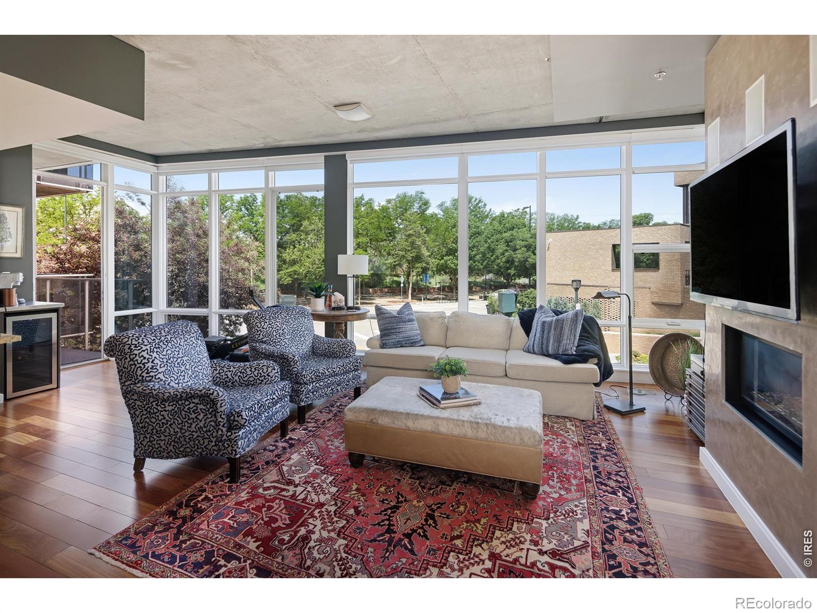 1690 Bassett Street Unit 12