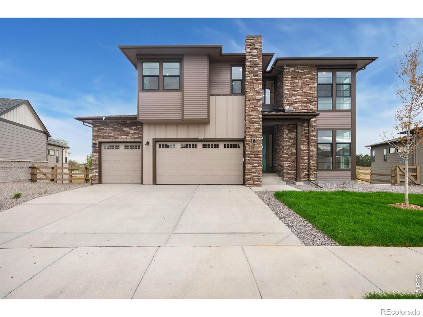 1380 Weller Court