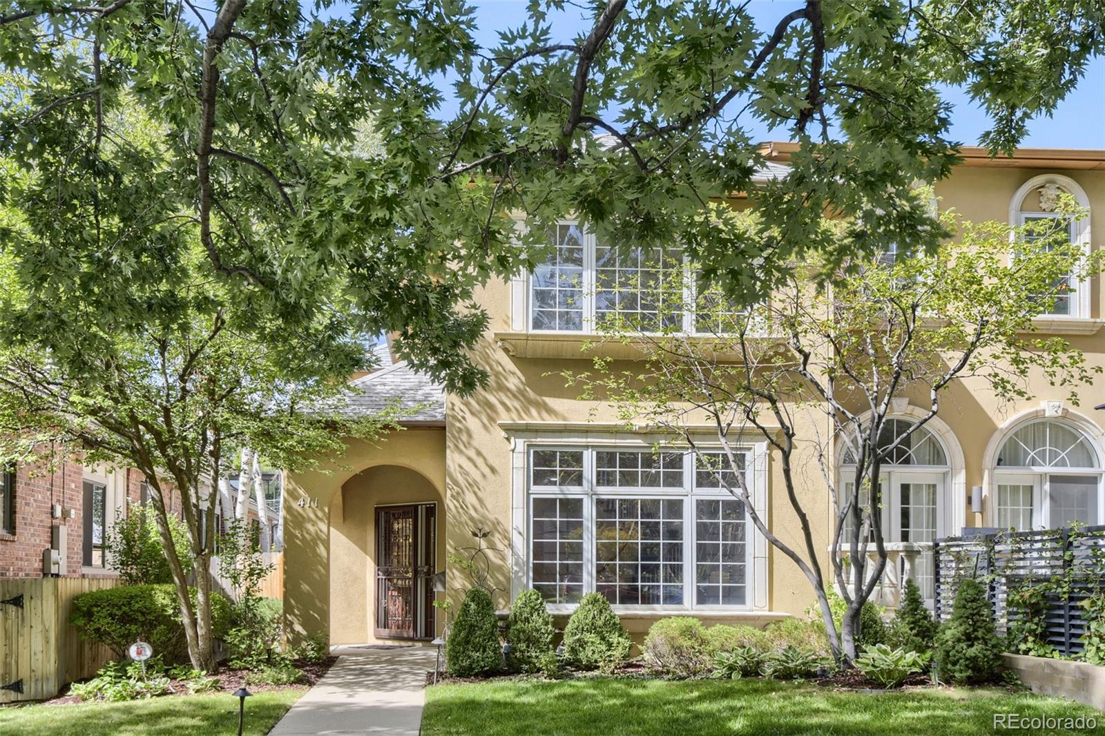 411 Steele Street