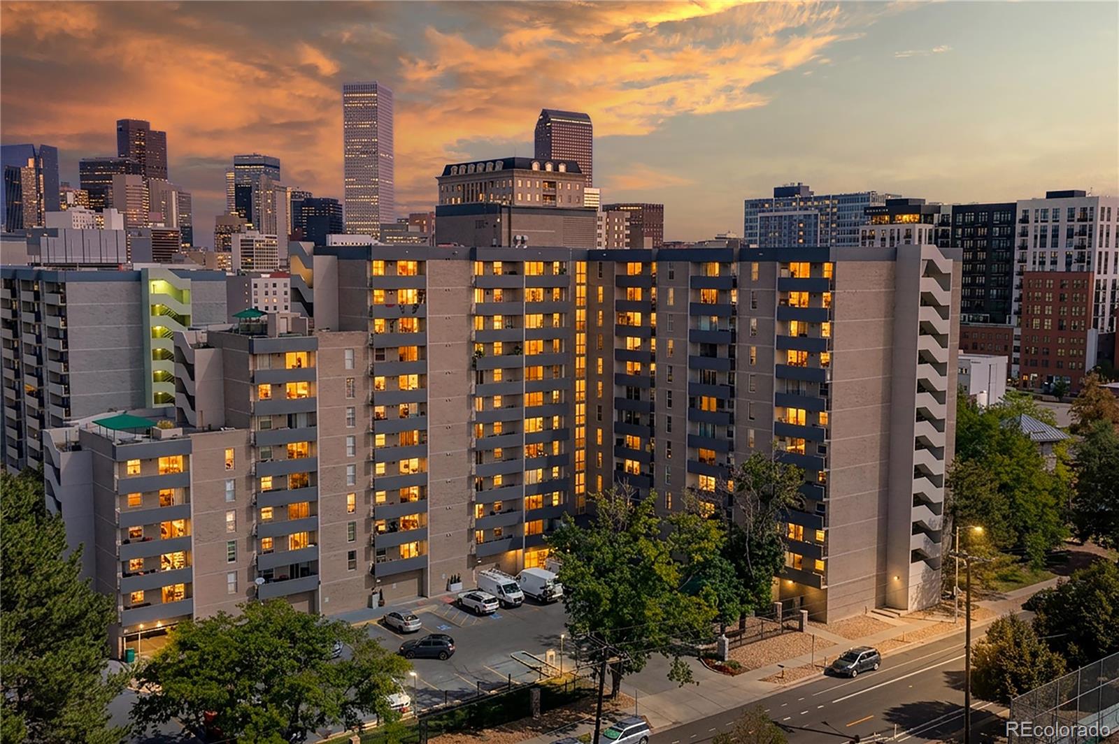 601 W 11th Avenue Unit 220