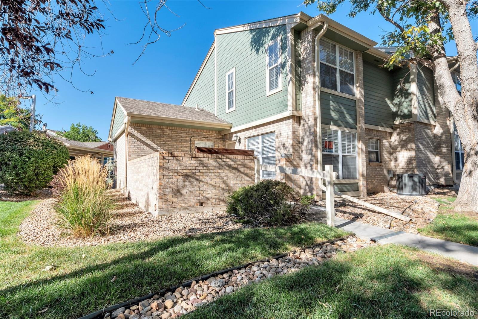 2726 E Otero Place Unit 1