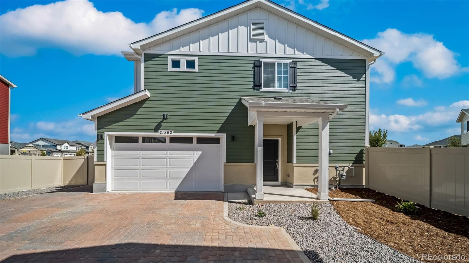 21852 E 46th Place