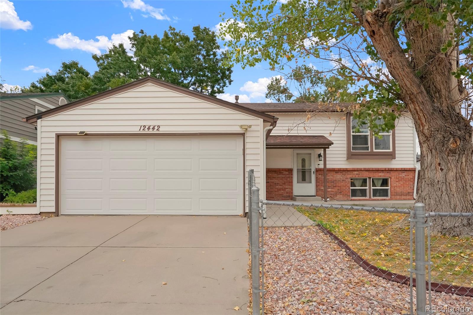12442 Bellaire Drive