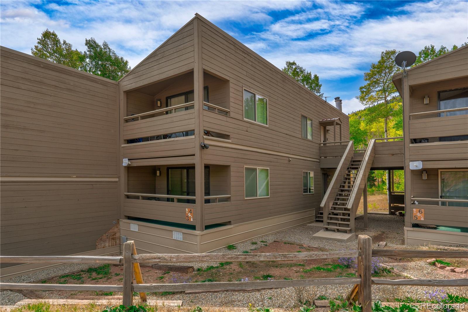 1420 Panadero Avenue Unit 3