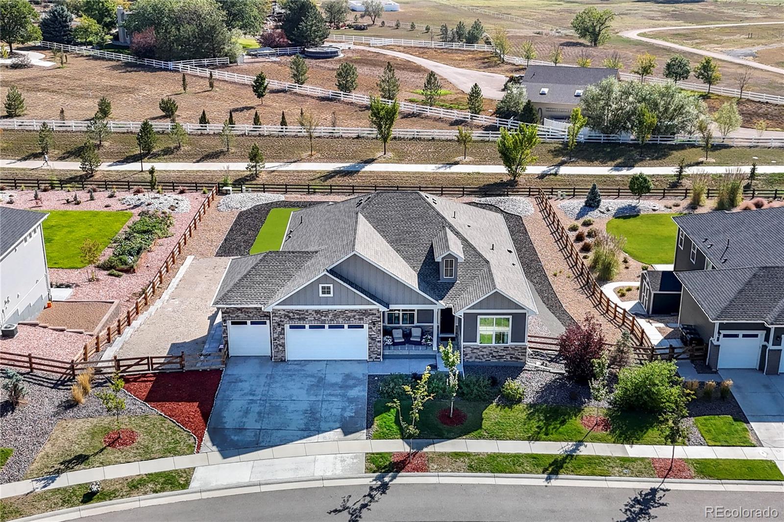 15583 Spruce Circle
