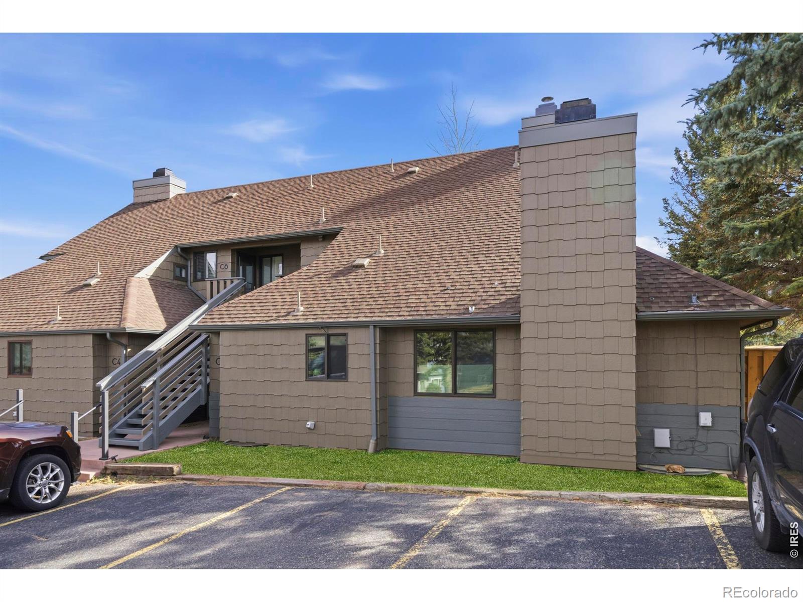 1010 S Saint Vrain Avenue Unit 3