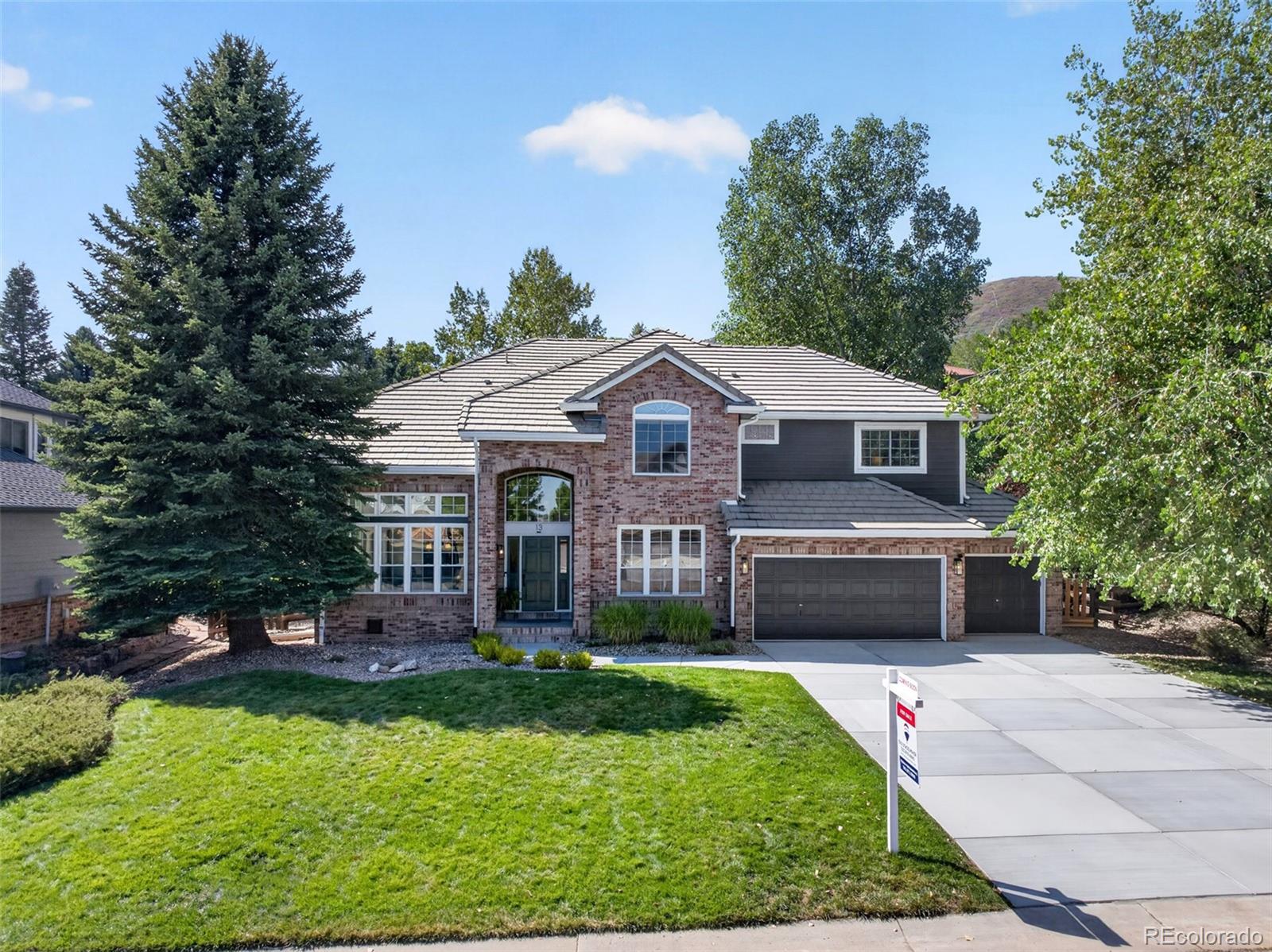 13 White Oak Drive