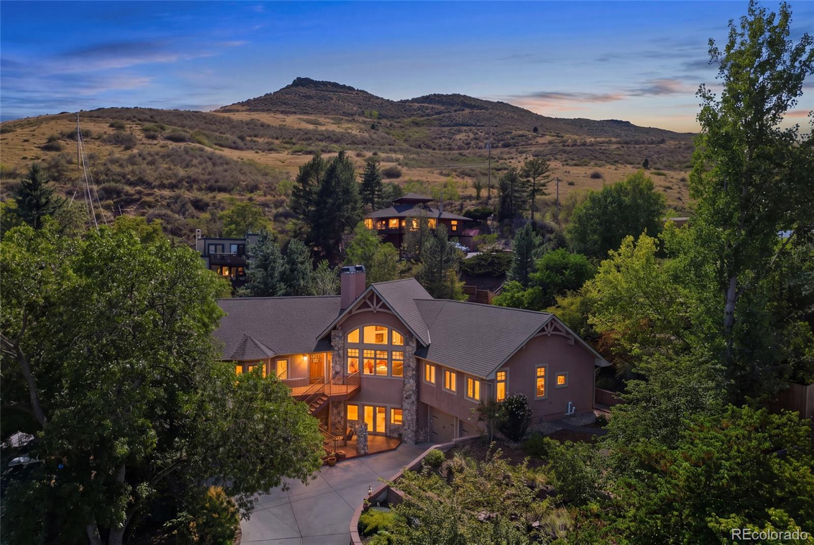 14394 Foothill Road