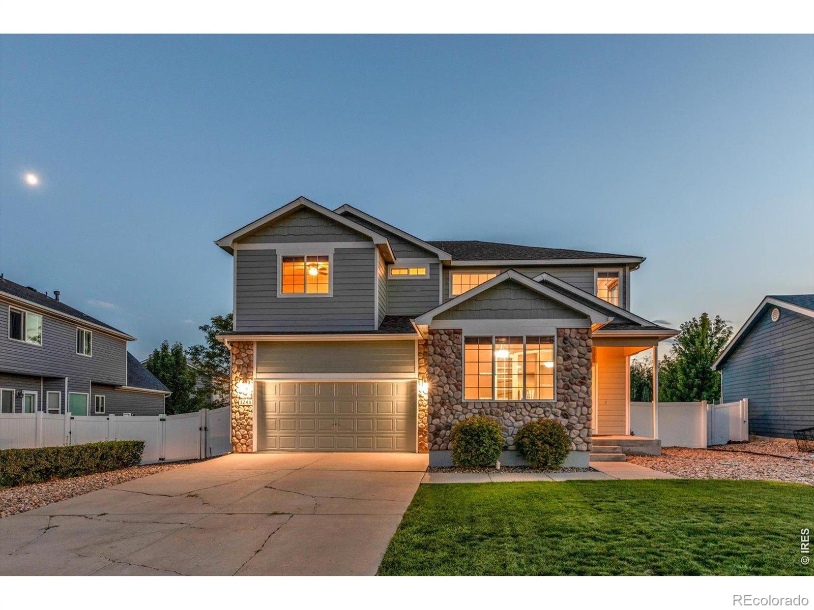 3240 Silverbell Drive